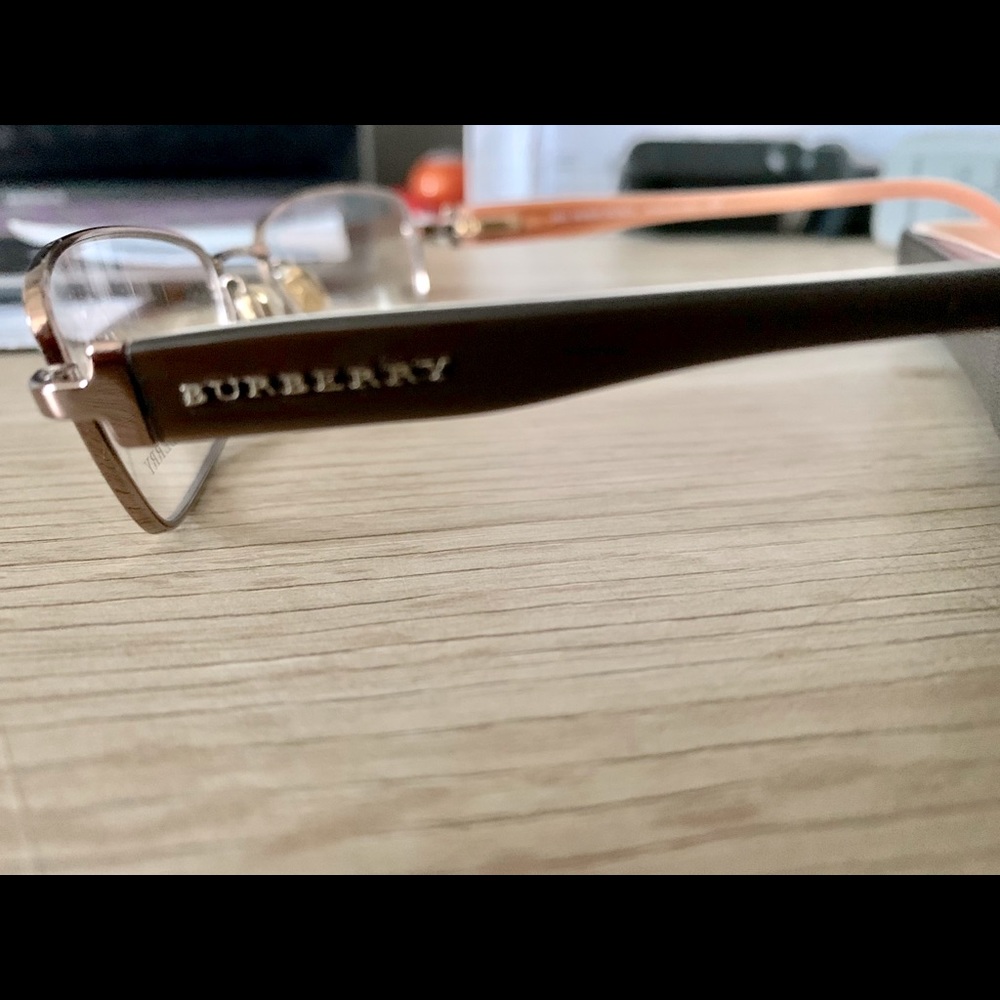 Burberry vision glasses - Picture 2 of 3
